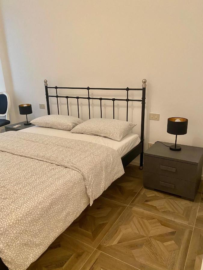 La In Centro Nocleg ze śniadaniem Triest
